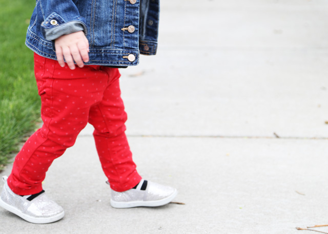 baby feet