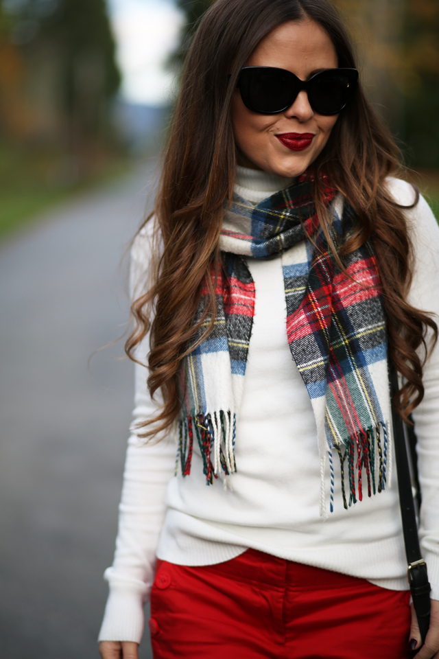 red lip plaid scarf big sunnies